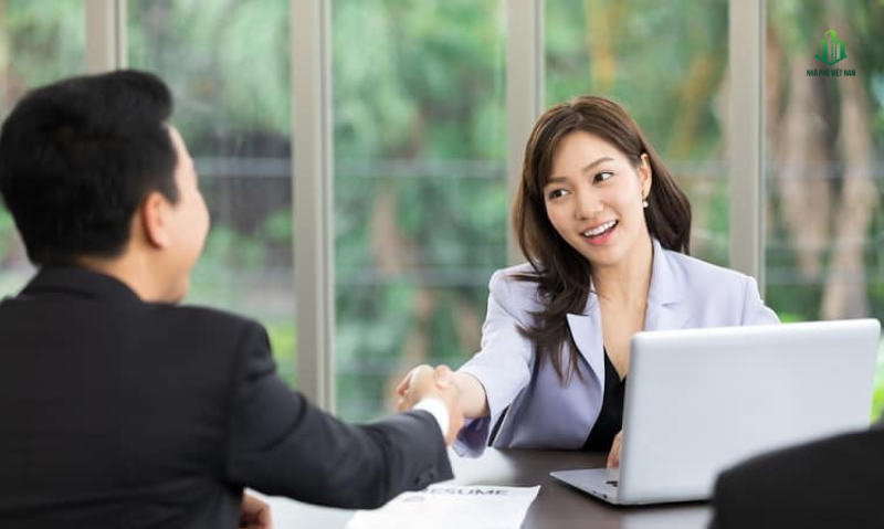 Vì sao suy nghĩ tiêu cực khiến bạn khó tìm được việc và cách thay đổi